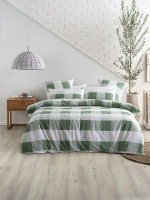 Alec Moss Duvet Set