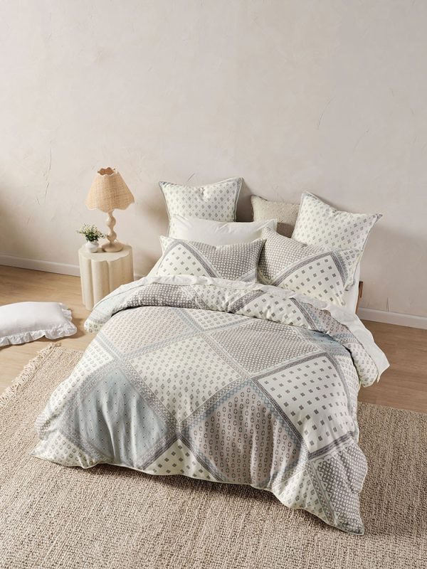 Avene Cloud Duvet Set