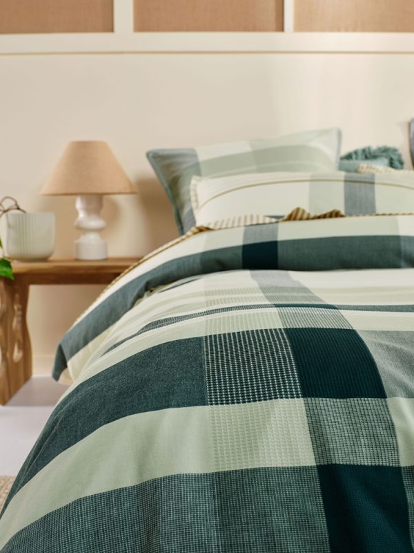Levon Duvet Set