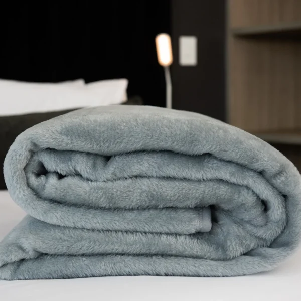 Belfiore Dove Plain Blanket