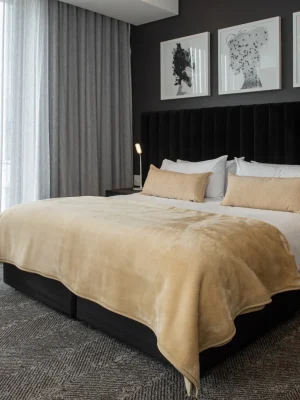 Belfiore Bone Plain Blanket