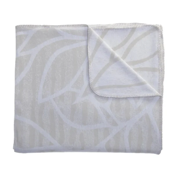 Amanda Biome Oyster Throw
