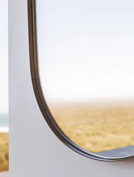 Albano Mirror