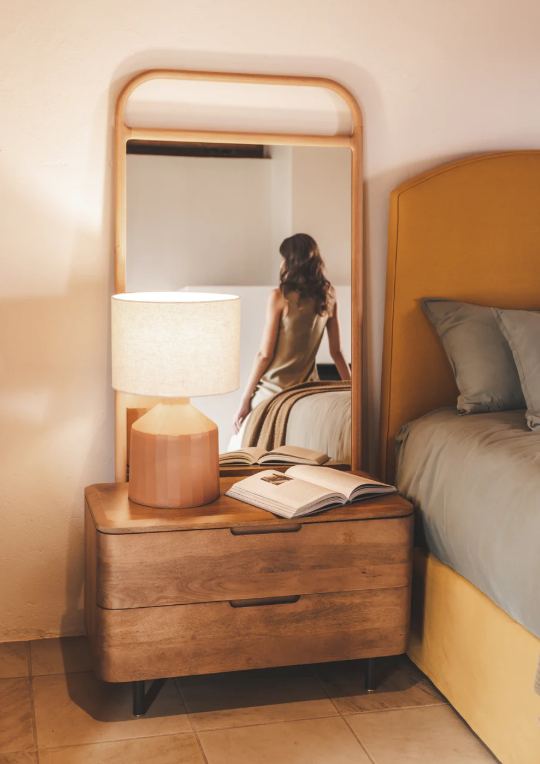 Brugge Nightstand
