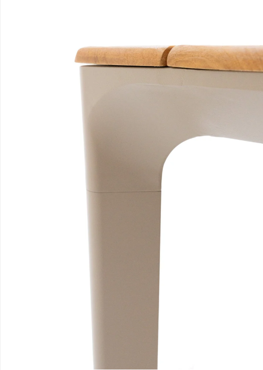 Etosha Outdoor 4 Seater Table