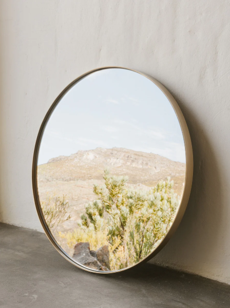 Orta Mirror