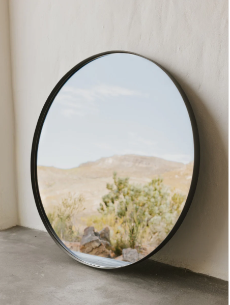 Orta Mirror