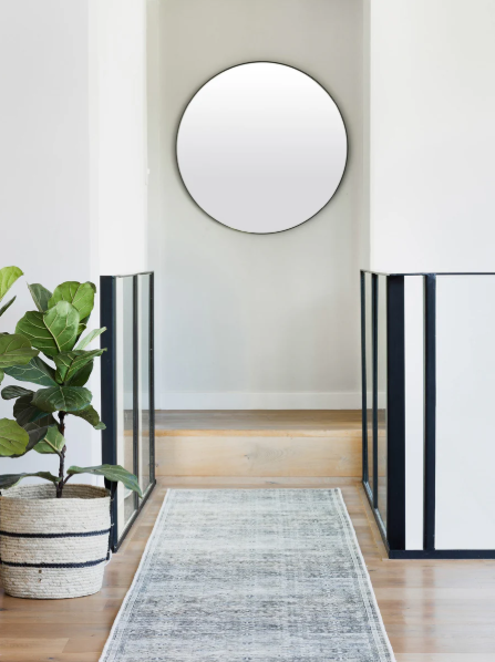 Orta Mirror