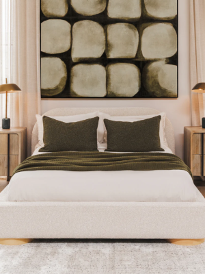 Suzanna Bed