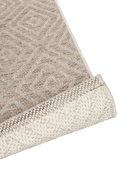 Expose Rug