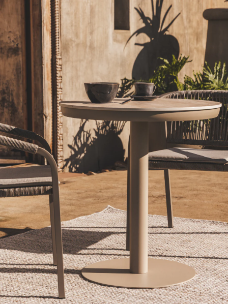 Veranda Rug Shell