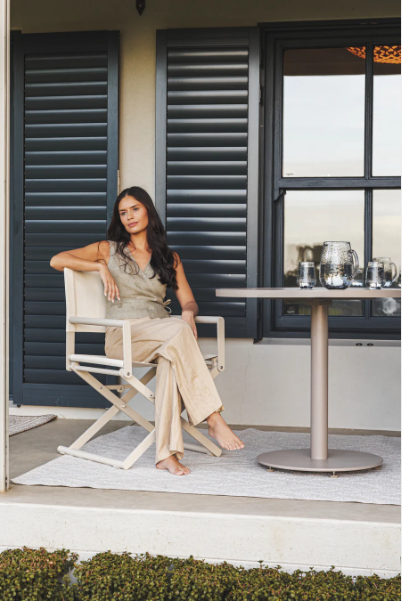 Serengeti Dune 4 Seater Outdoor Round Table