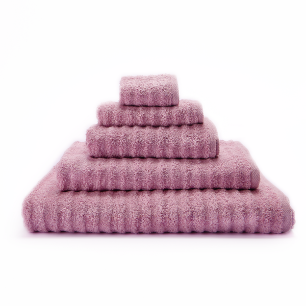 Onda Berry Pink Towels