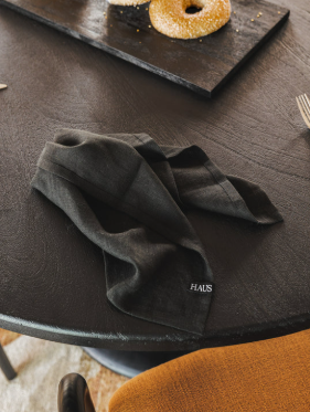 Vintage Linen Noir Napkin Set of 4