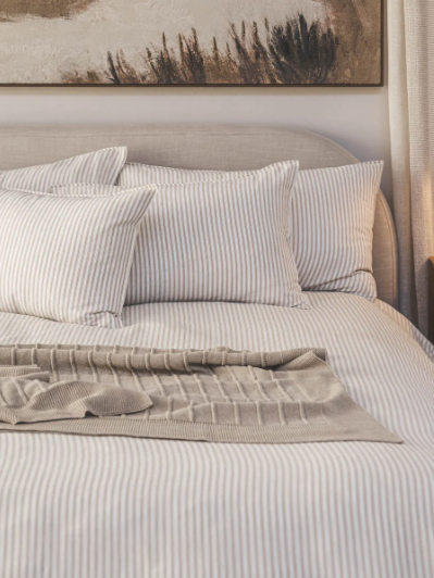 Marlow Throws Various