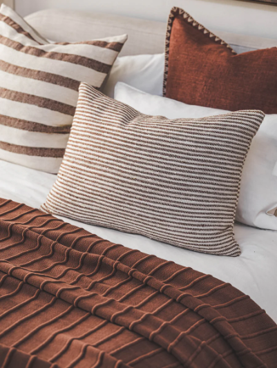 Marlow Throws Various