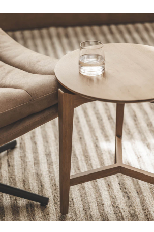 Molteno Ginger Oak Side Table