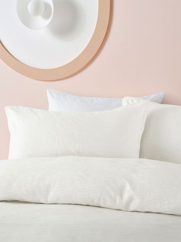 Monroe White Duvet Set