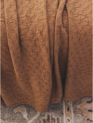 Sylvie Papaya Throw