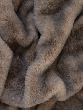 Gobi Saddle Fur